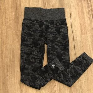 Gymshark OG Camo Seamless